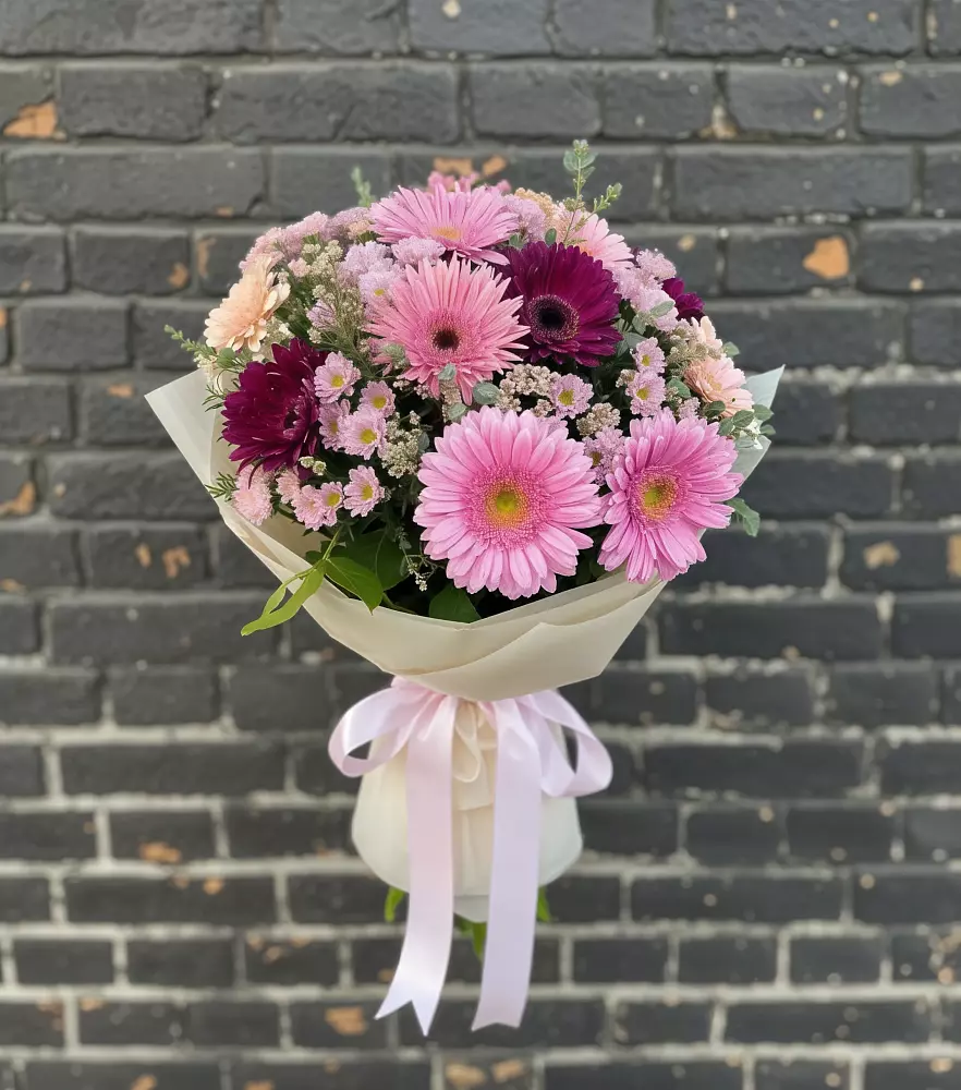 Букет цветов из: Герберы и Хризантемы в Барановское