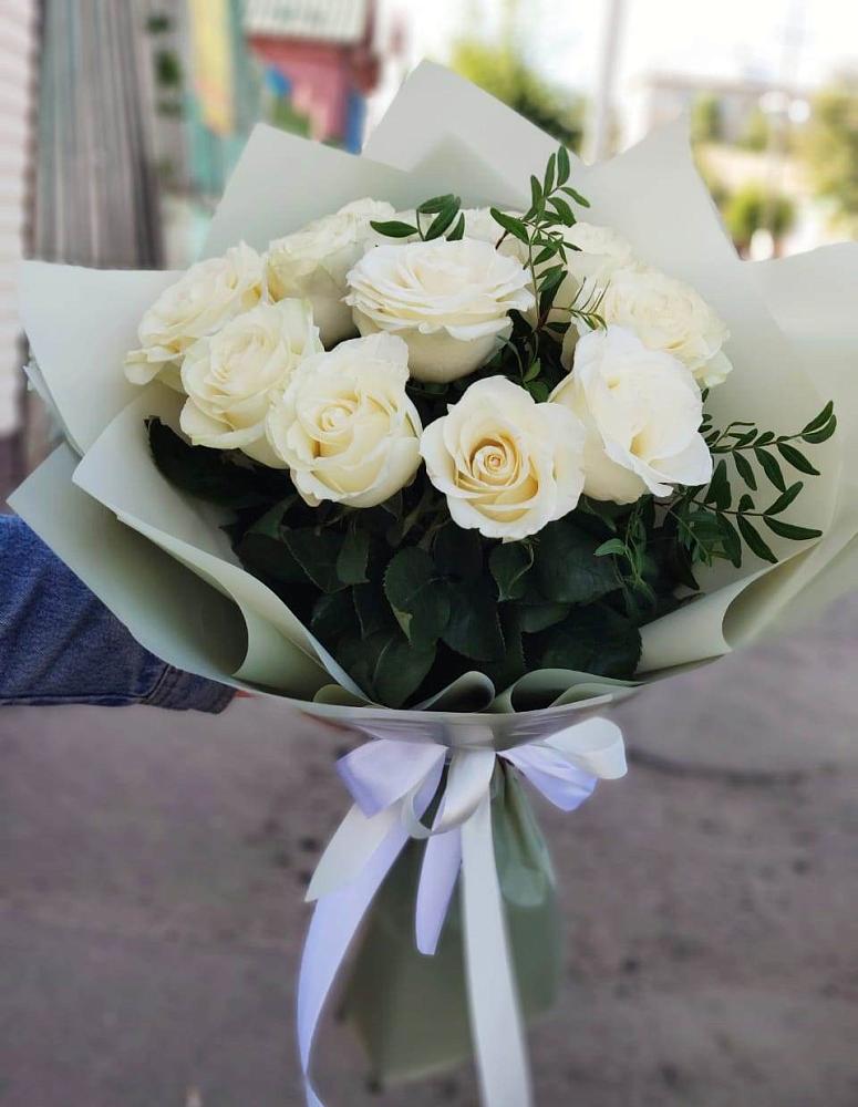 Букет Белые розы Проуд в Барановское