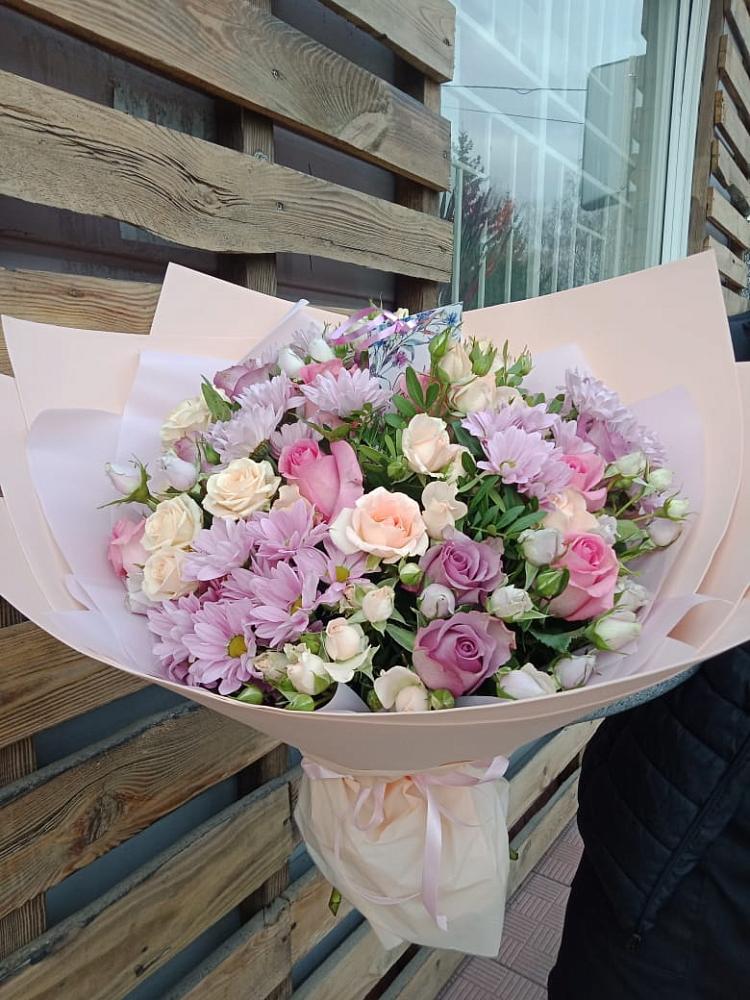 Букет цветов из: Розы и Хризантемы в Барановское