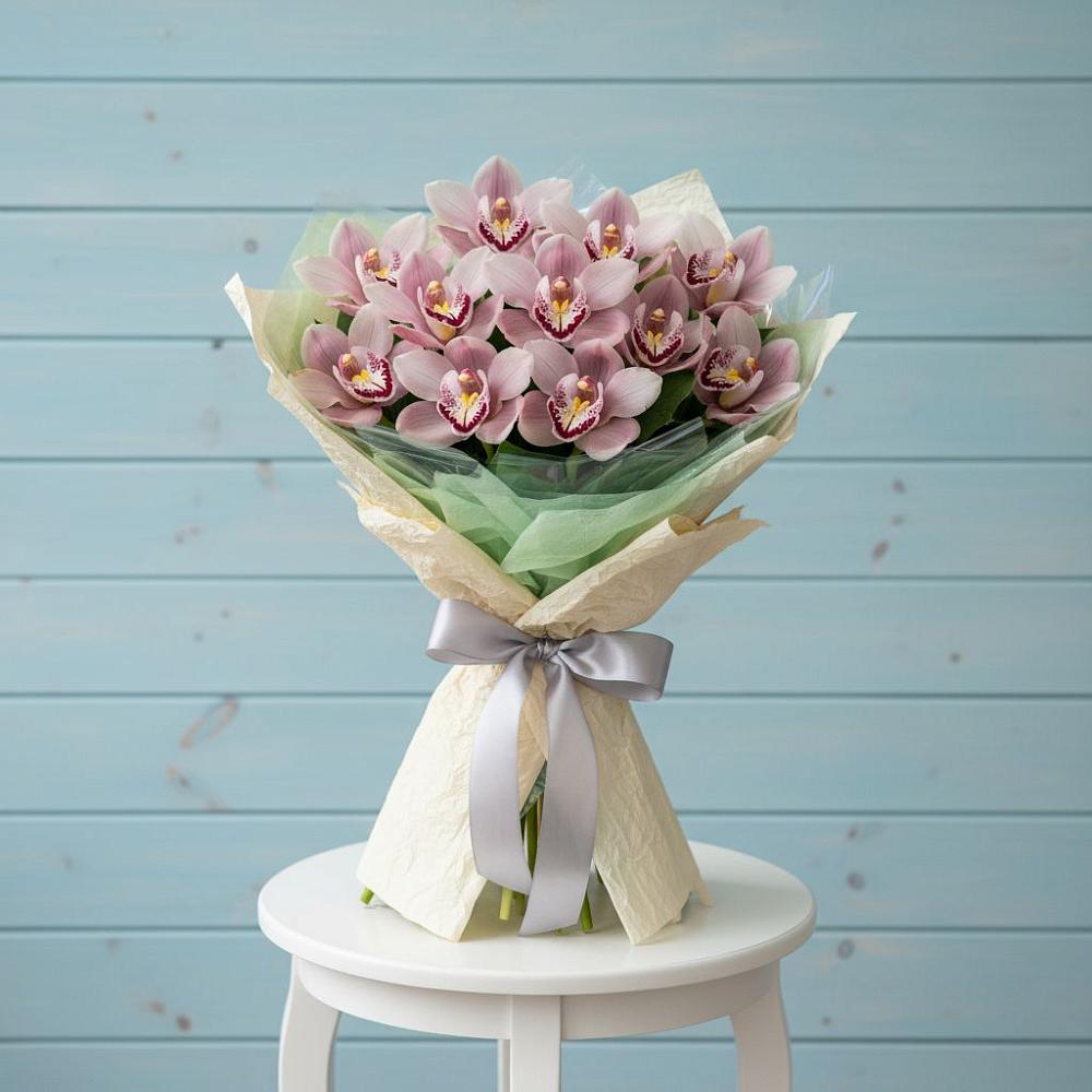 Букет цветов из: Орхидеи и Розы в Барановское