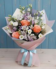 Букет цветов из:  Лизиантусы, Розы, Альстромерии и Гипсофила в Барановское