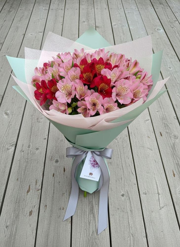 Букет цветов из: Альстромерии в Барановское