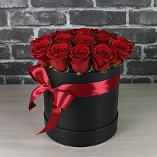 Цветочная композиция из Розы в шляпной коробке в Барановское