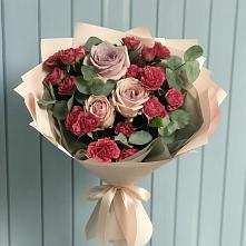 Букет цветов из:  Гвоздики и Розы в Барановское