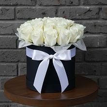 Цветочная композиция из Розы в шляпной коробке в Барановское